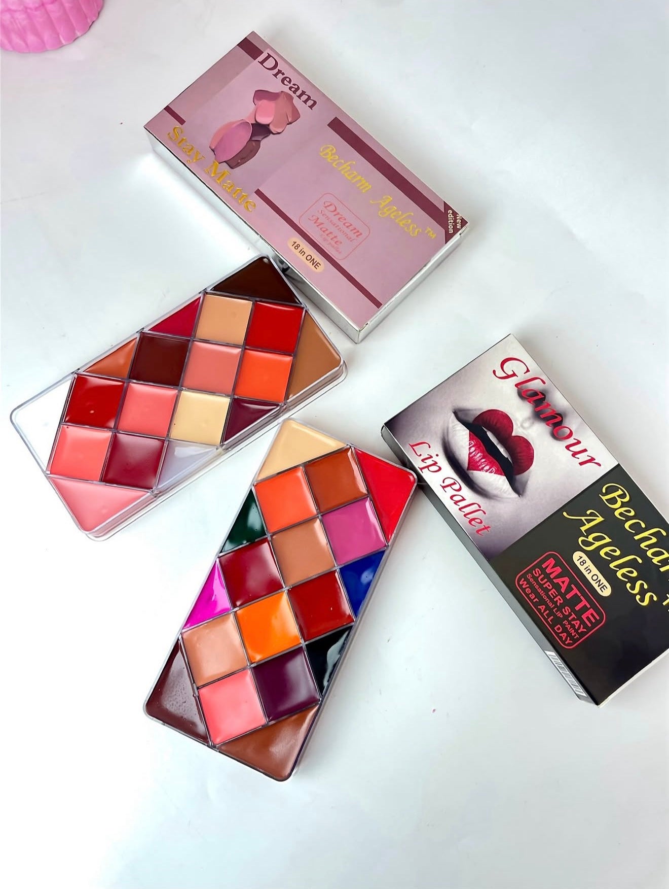 Becharm Ageless Lip palette