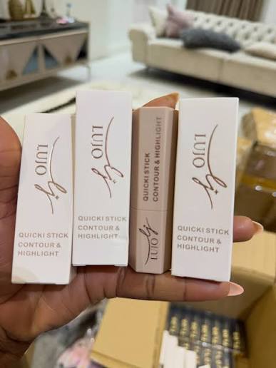 LUJO CONTOUR & HIGHLIGHT