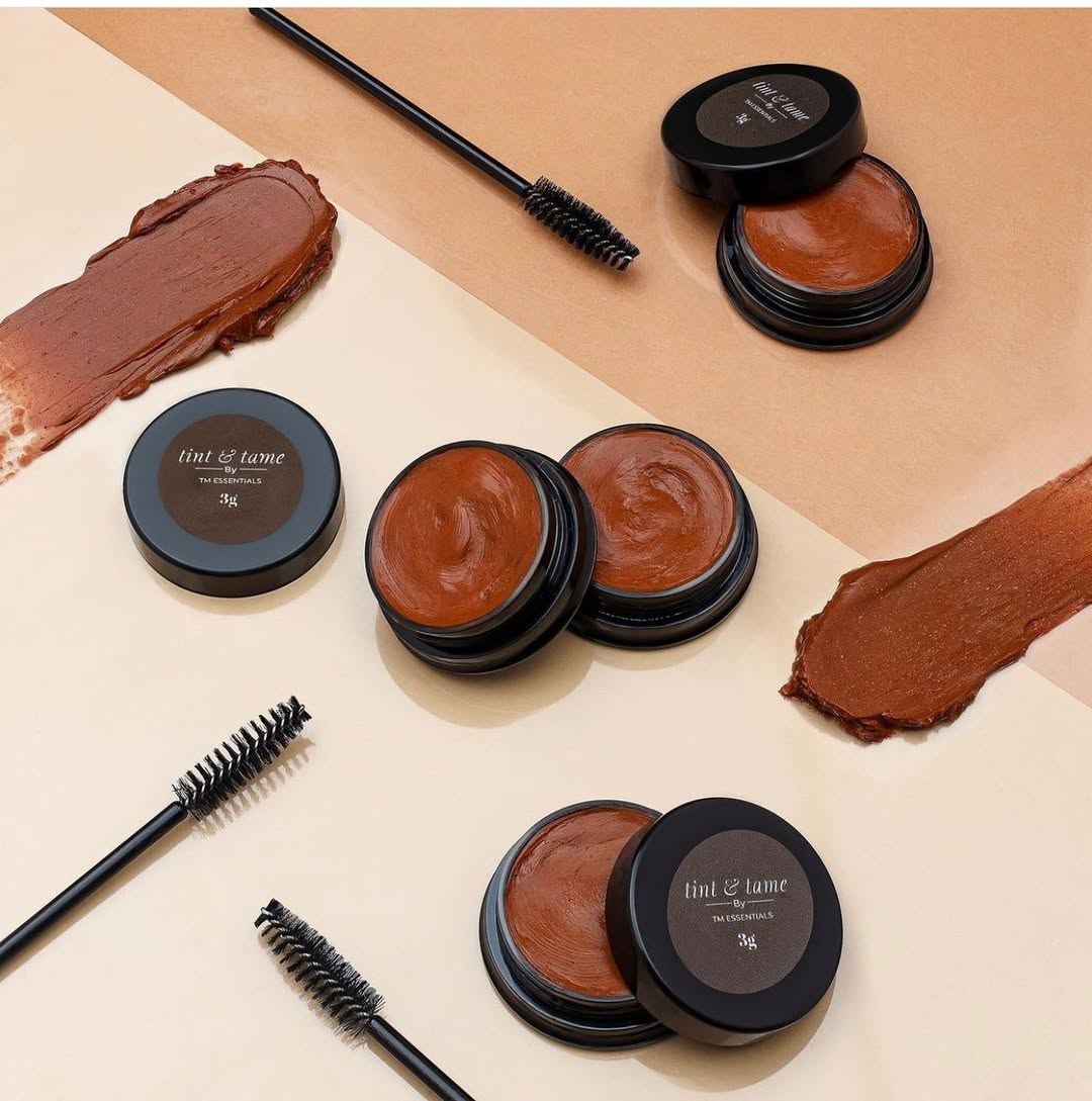 TM ESSENTIALS TINT & TAME