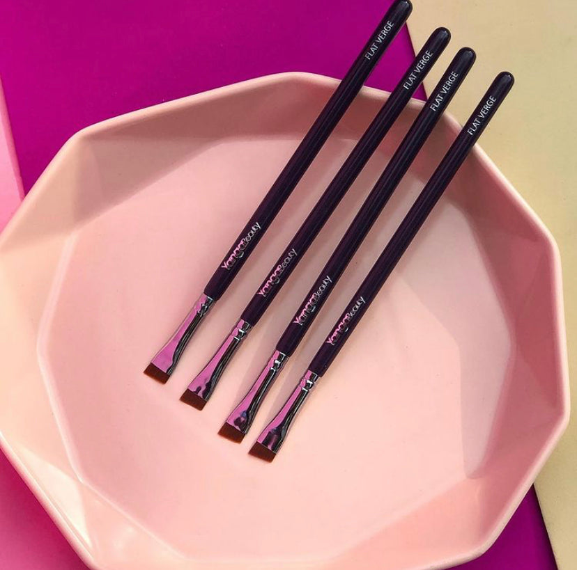 Yanga Beauty Flat Verve Brush