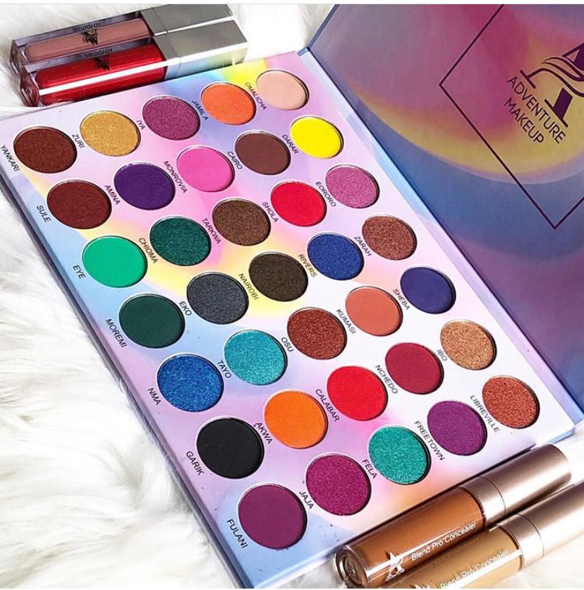 Adventure Eyeshadow Palette