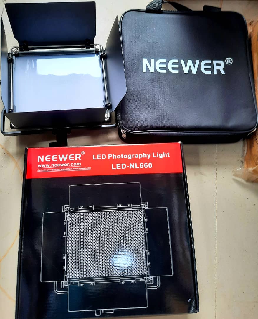 Neewer LED 660 Light