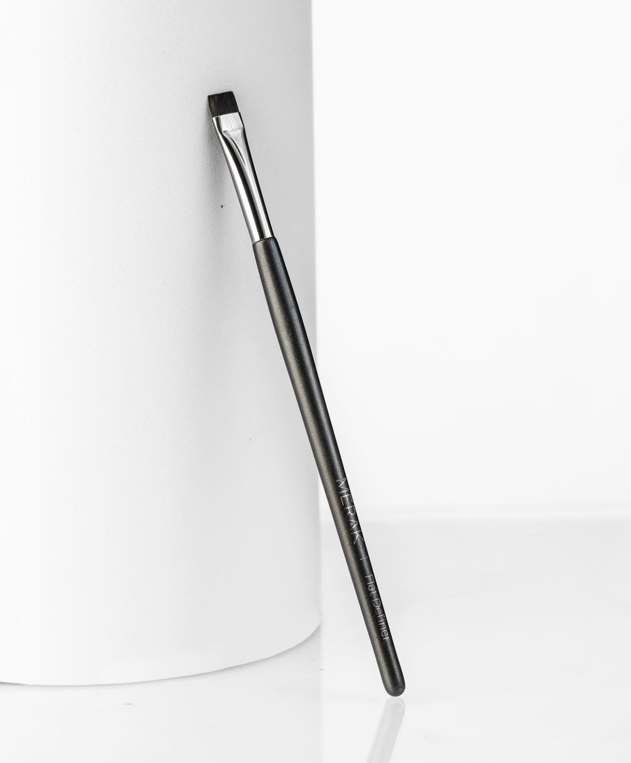 Merak Cosmetics Flat Brushes