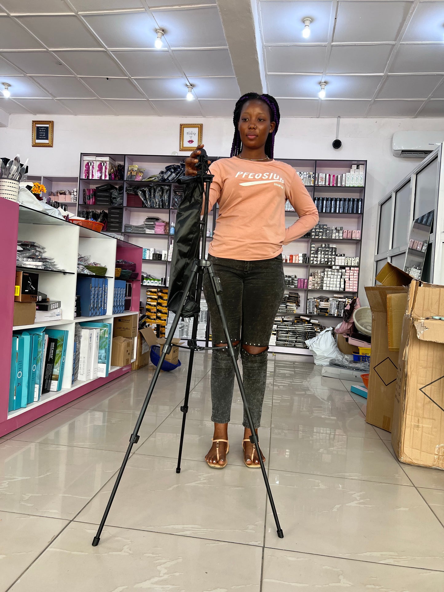 PHONE & CAMERA TRIPOD STAND