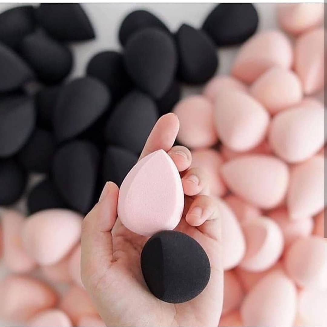 BEAUTY BLENDER (SPONGE)