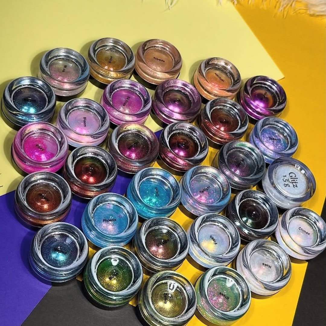 YGLAM PIGMENTS