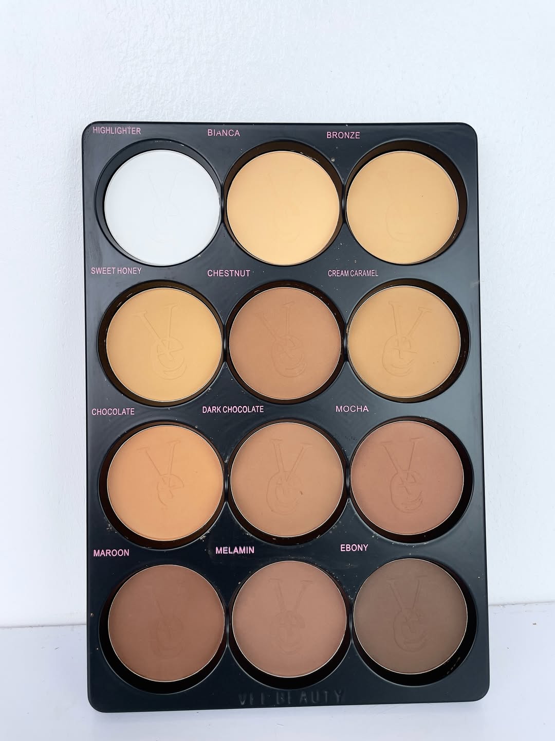 Vee Beauty 12IN1 Anniversary Powder Palette