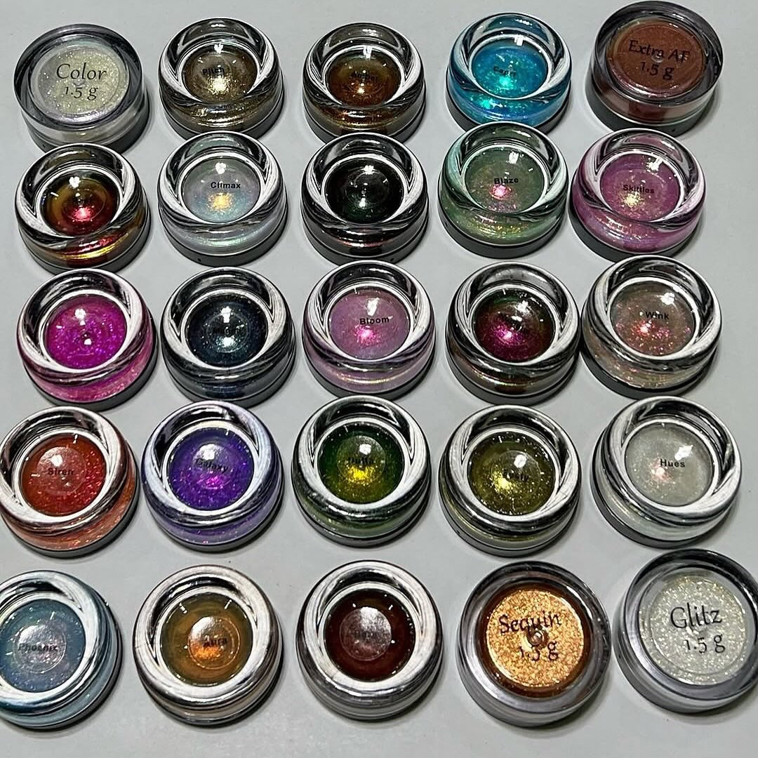 YGLAM PIGMENTS