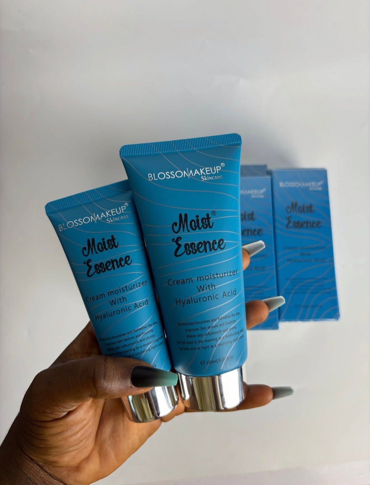 Blossom Moist Essence