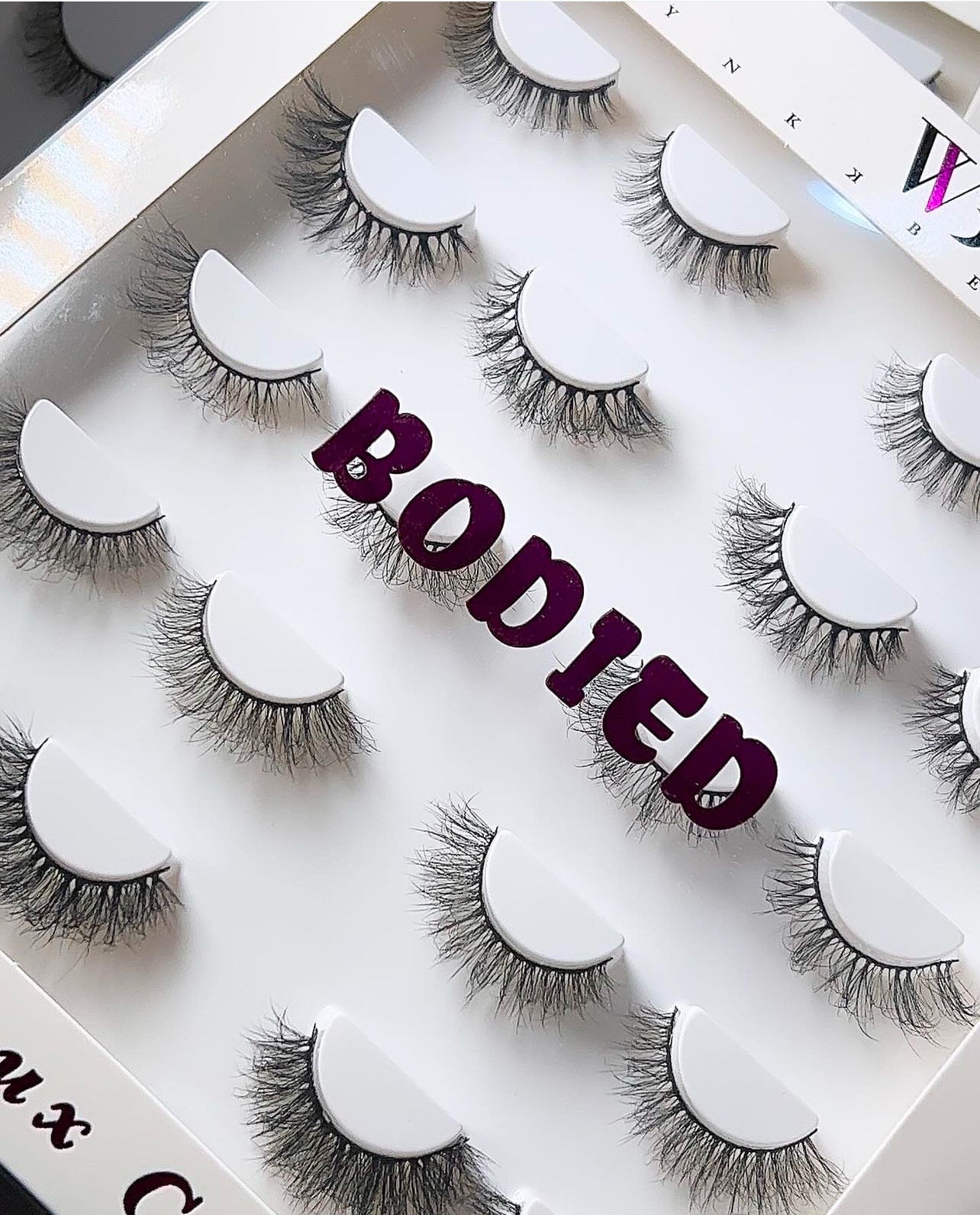 Wynk 10in1 Lashes