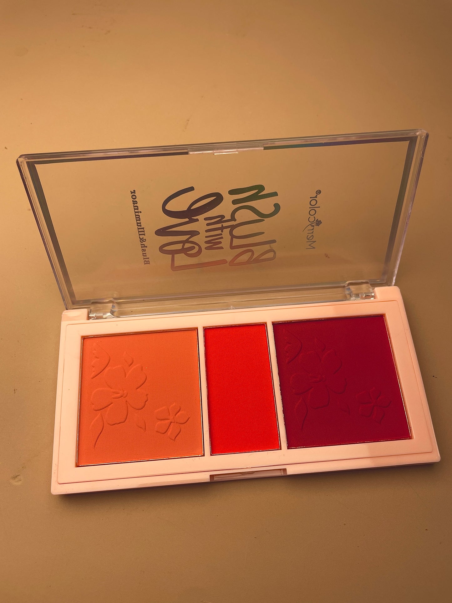 Merry Color 3in1 Blush with Love palette