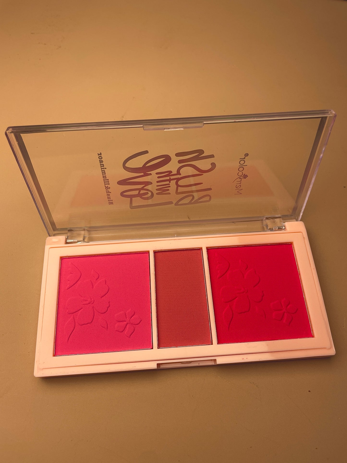 Merry Color 3in1 Blush with Love palette