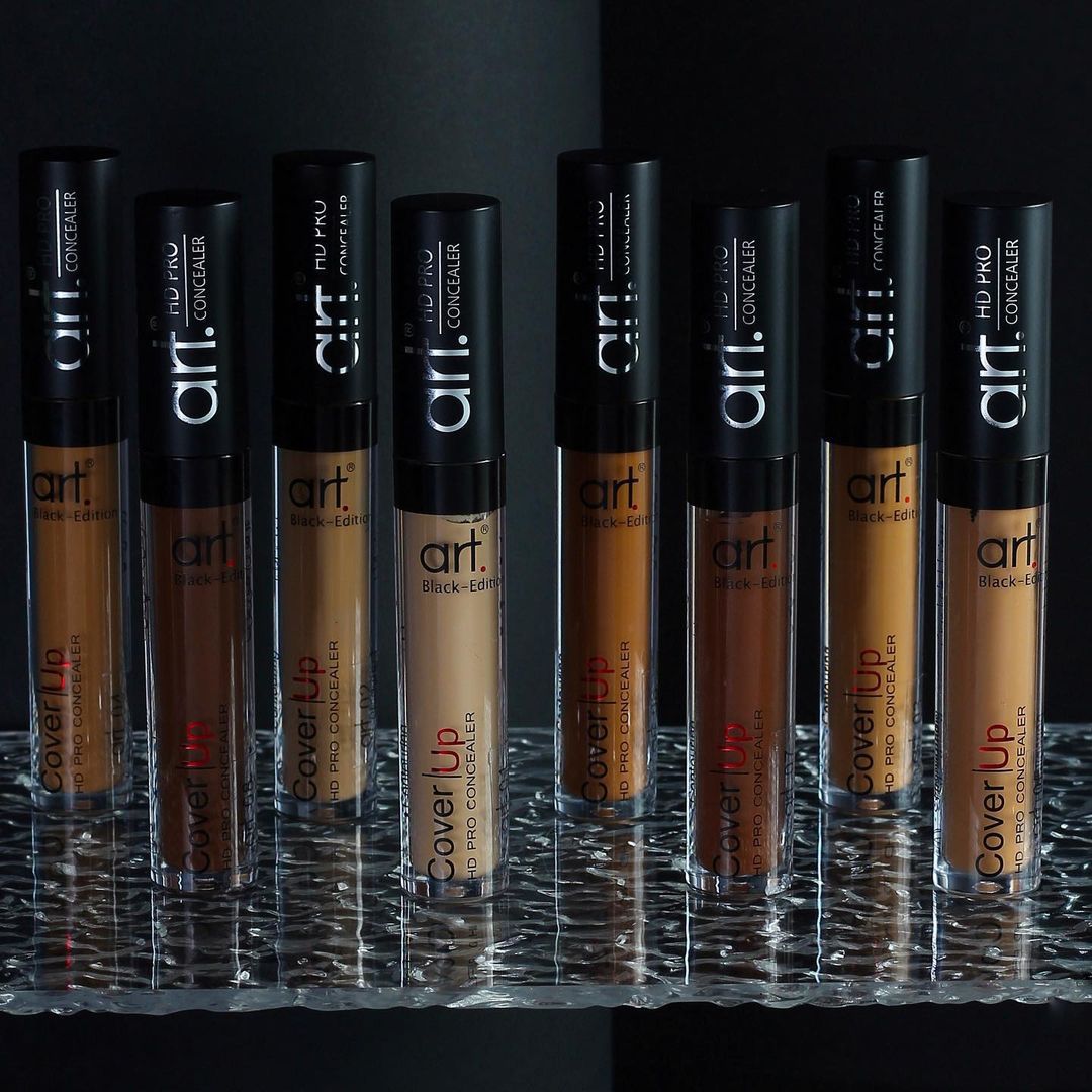 ART LIQUID CONCEALER