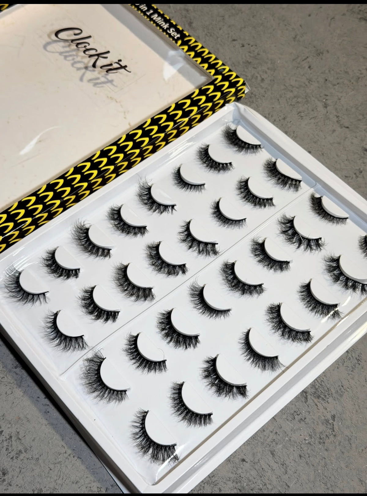 Voan 16in1 lashes