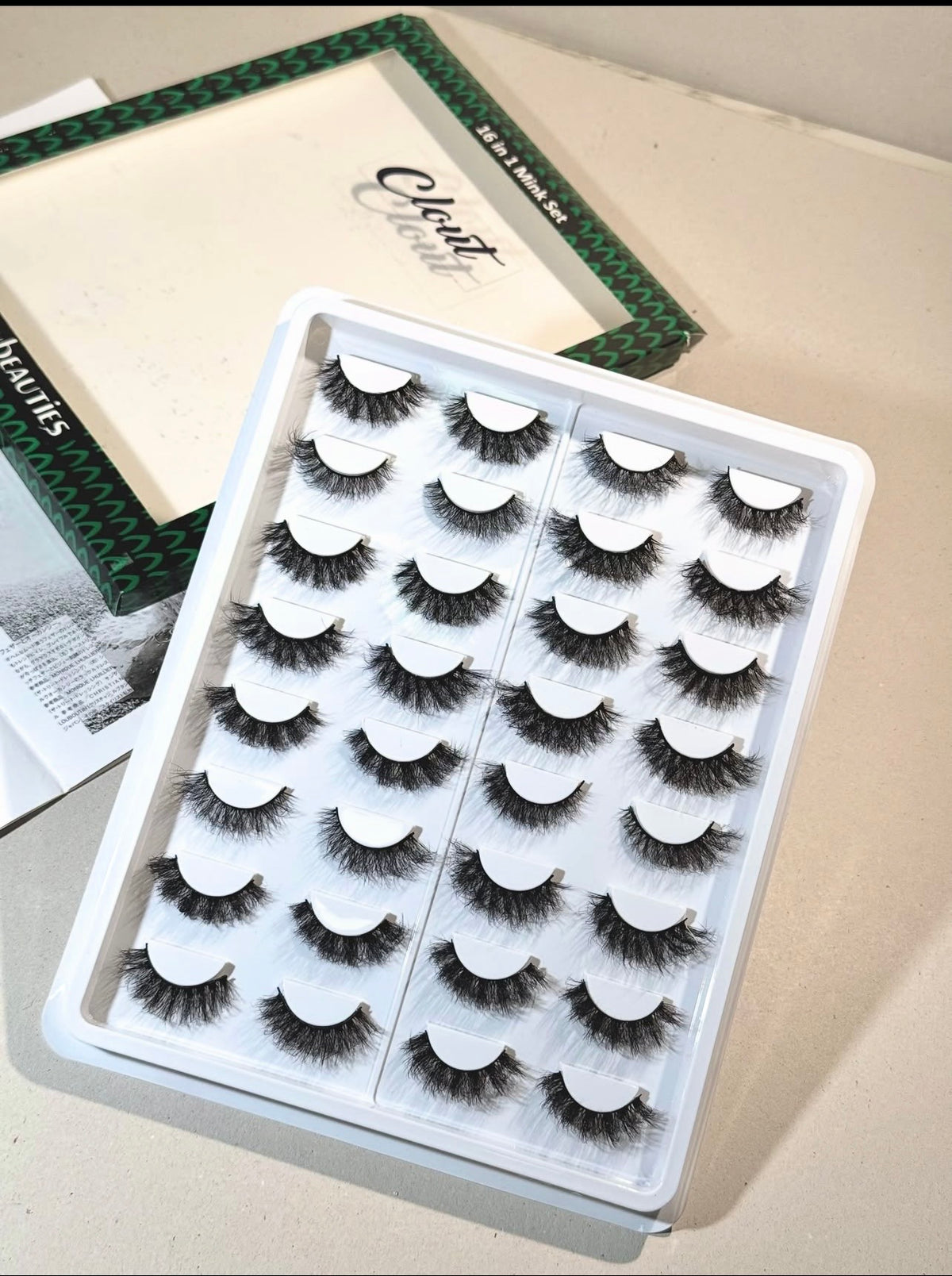 Voan 16in1 lashes