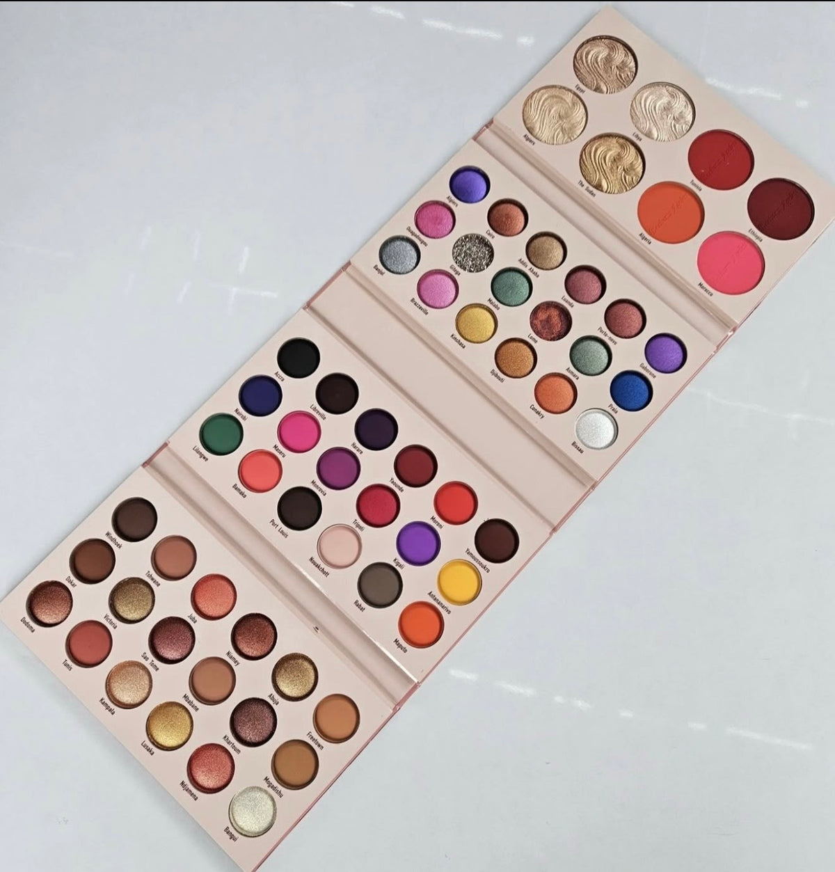 Becharm Ageless Spice Eyeshadow