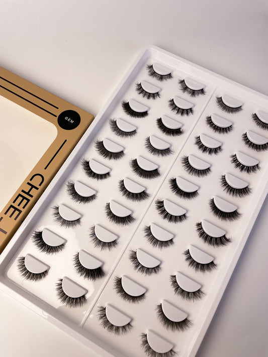 Chee 20in1 Lashes