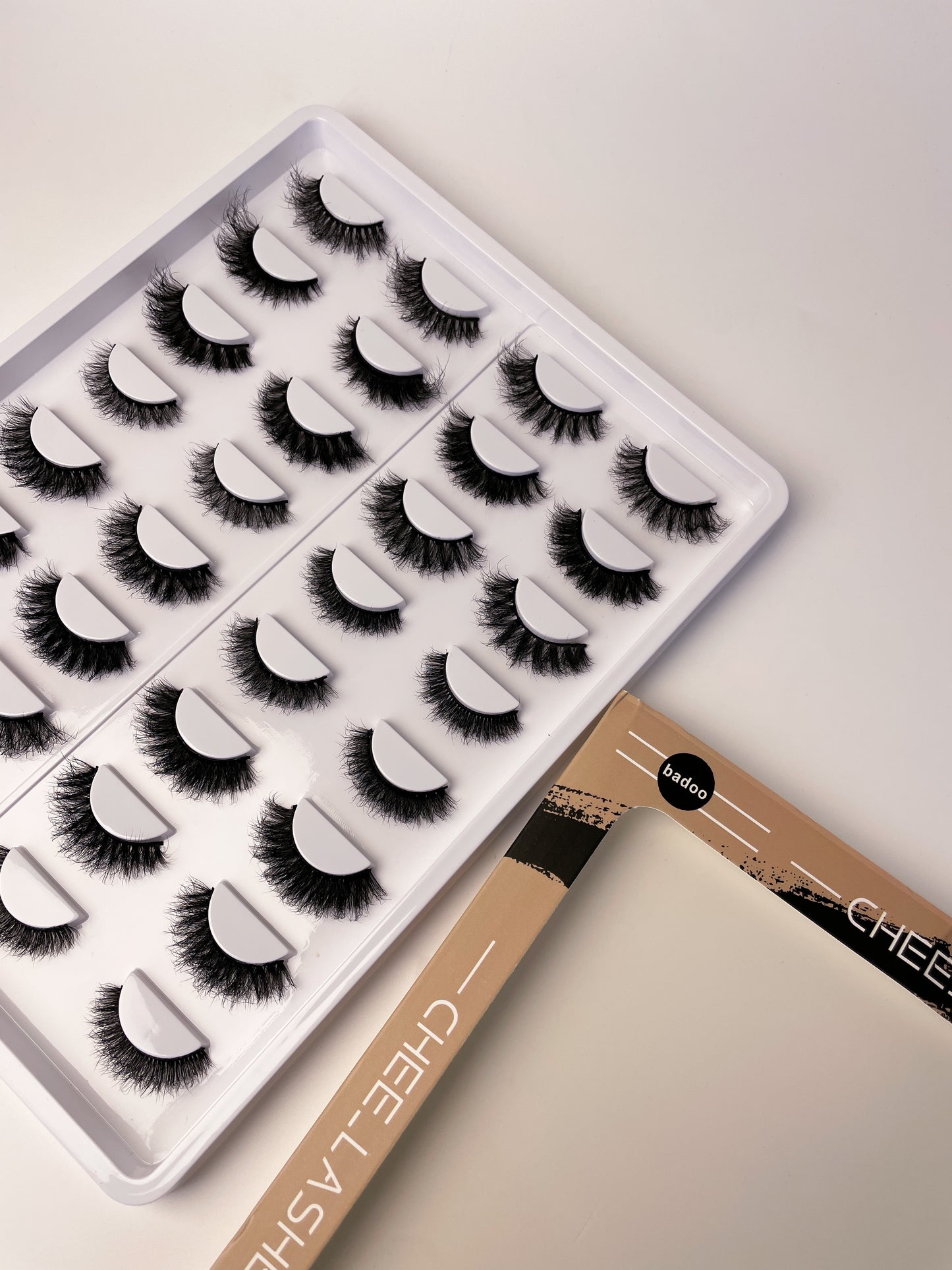 Chee 16in1 Lashes