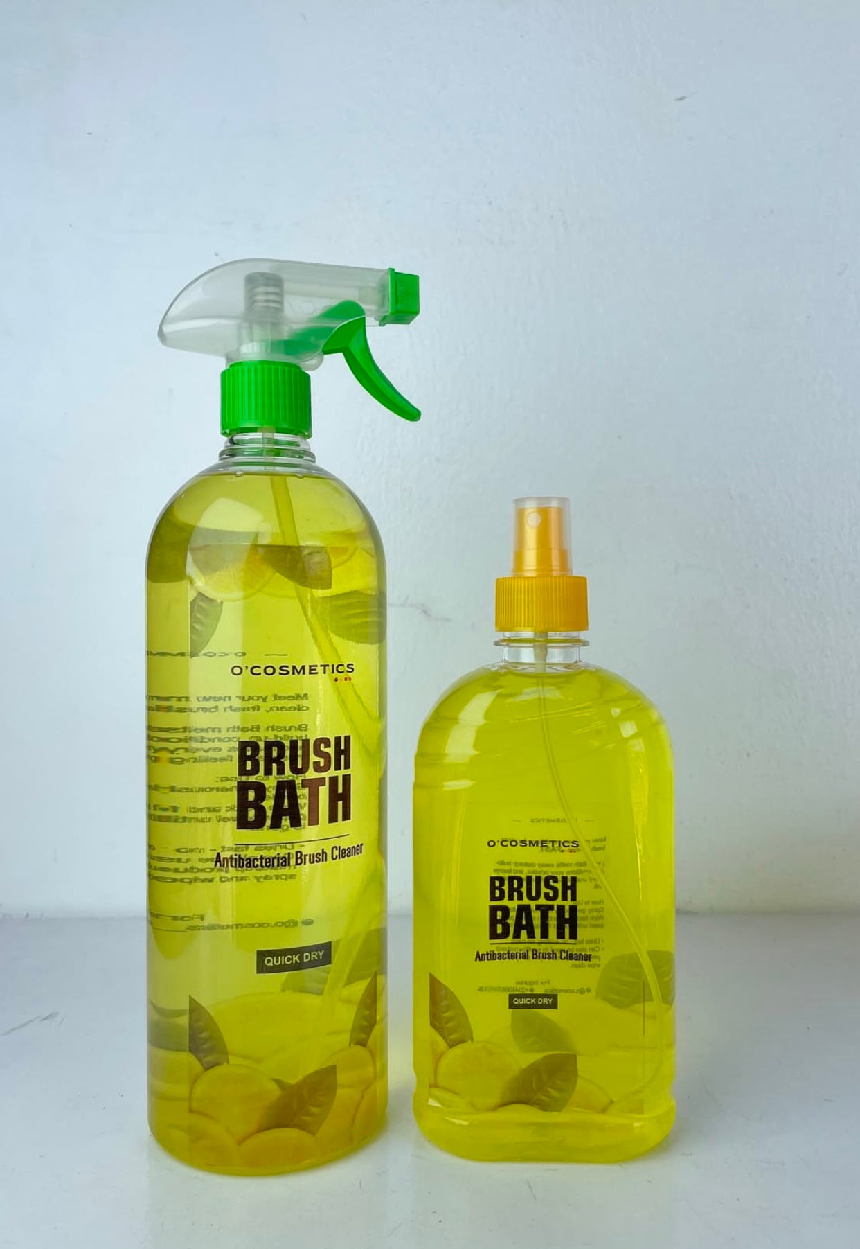 Ocosmetics Brush Bath Liquid Cleaner