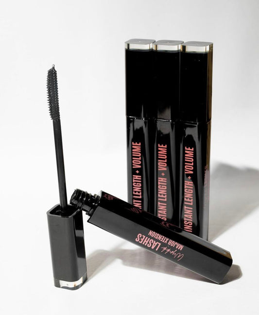Wynk Major Xtension Mascara